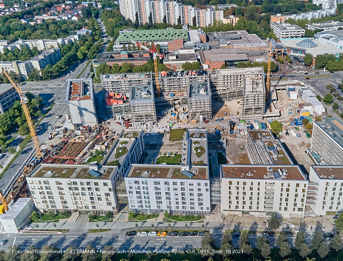 19.09.2021 - Perlach Plaza und Umgebung in Neuperlach 